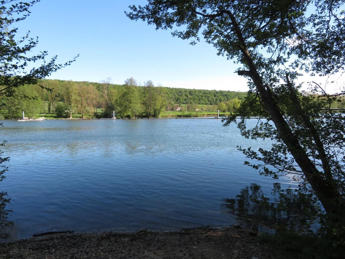 Gite La Volette Moulins-Saint-Hubert Екстер'єр фото